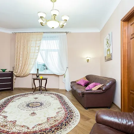 Апартаменти Karla Marksa 36 *
